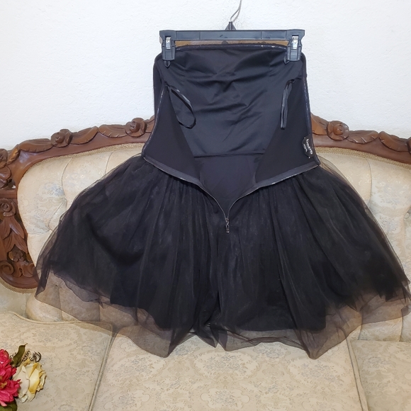 BeBe Tulle Strapless Dress - Picture 5 of 10